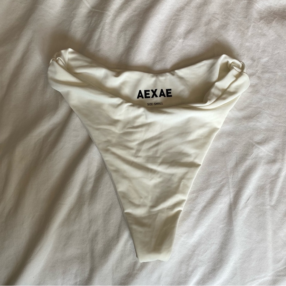 AEXAE. High hip rise bikini bottom. SMALL